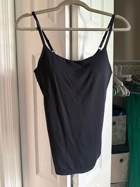 Uniqlo Black Slim Spaghetti Strap Cami